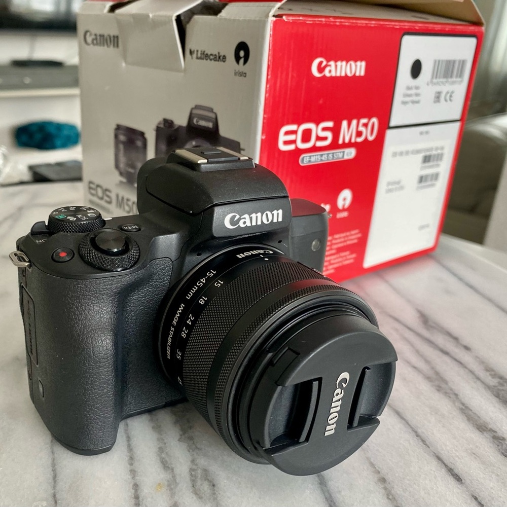 Canon EOS M50 Mirrorless Camera - Black